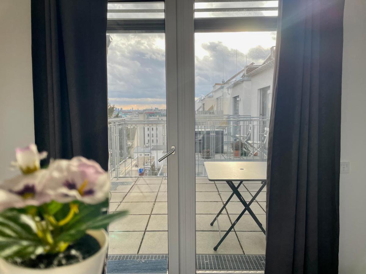 Eca Rooftop Live - Private Rooms & Serviced Apartments Vienna Exterior photo