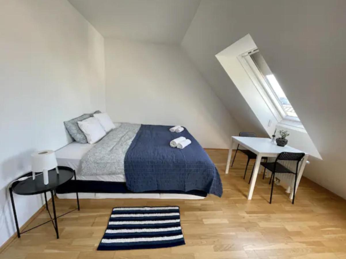 Eca Rooftop Live - Private Rooms & Serviced Apartments Vienna Exterior photo